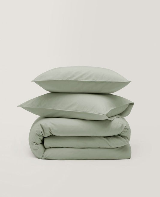 400 TC Solid Bedsheet, Single/Double with Pillow Covers